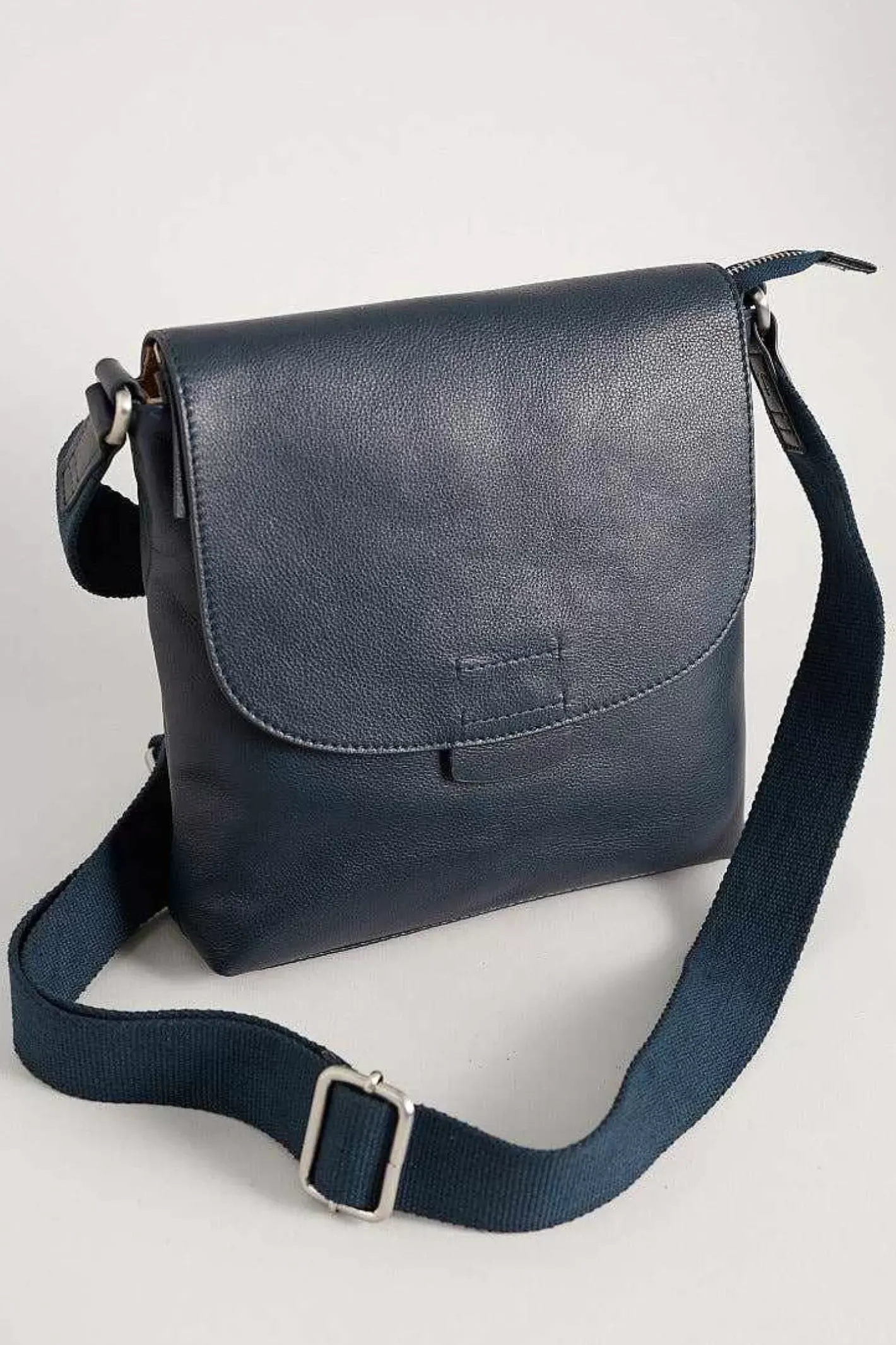 Women Seasalt Cornwall Breany Cross-Body Bag