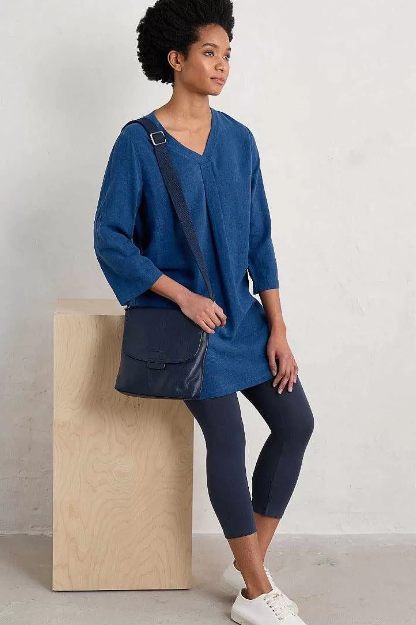 Women Seasalt Cornwall Brittlestar V-Neck Linen Blend Tunic